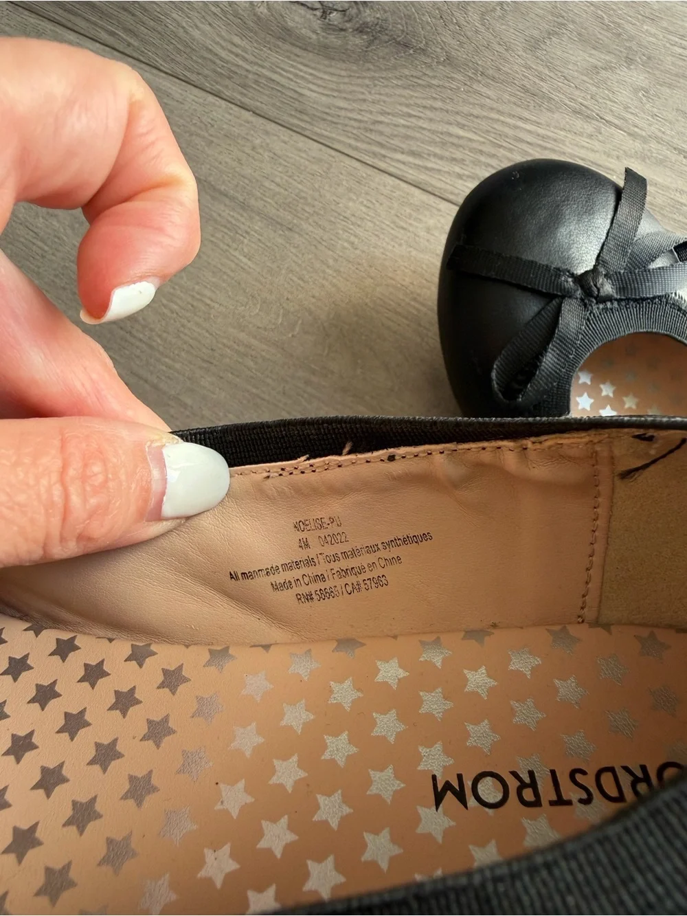 Nordstrom Black Leather-Look Ballet Flats with Bow Trim - size 4M